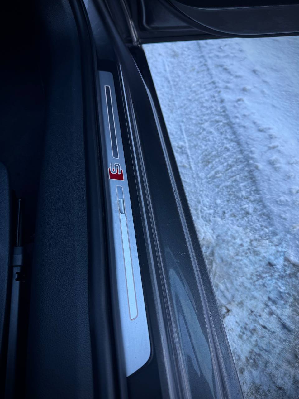 Audi A4 B9 2.0 TDI Quattro S-line