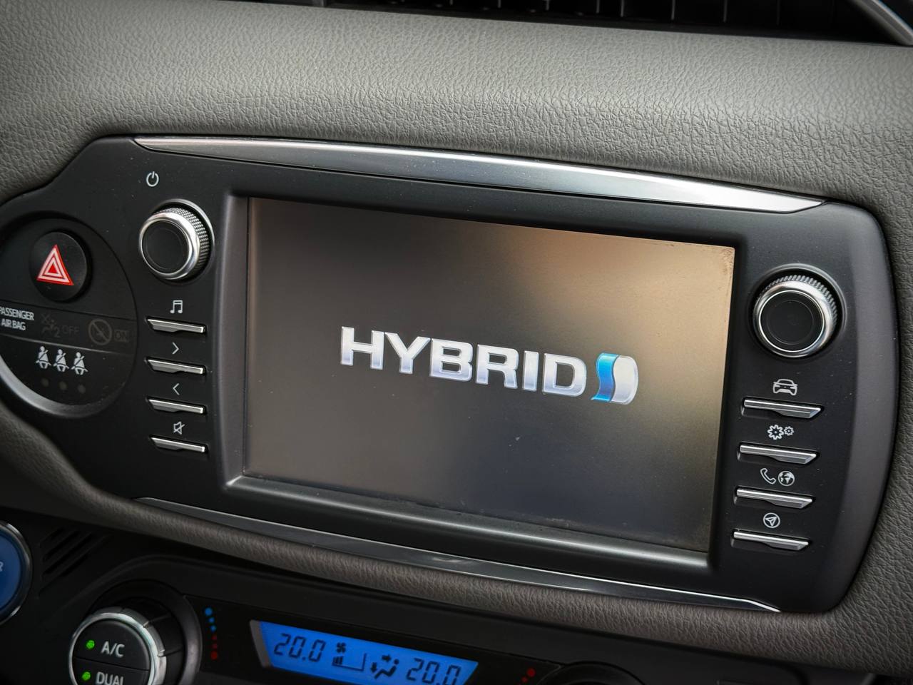 Toyota Yaris 1.5 Hybrid