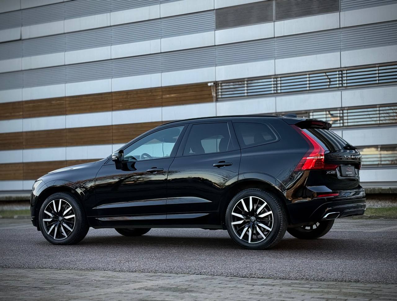 Volvo Xc60 B4 Awd R-design