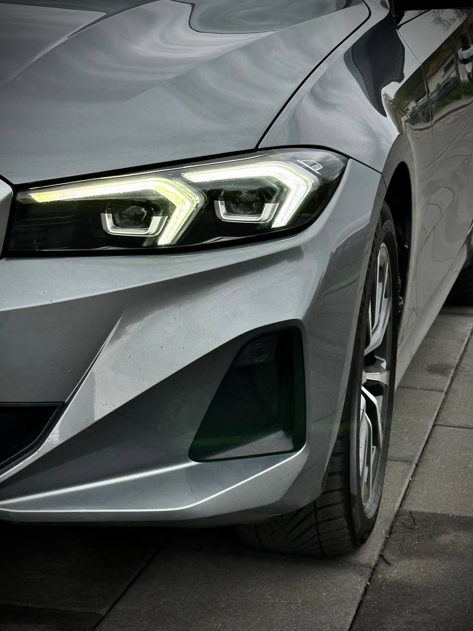 BMW 318d G21