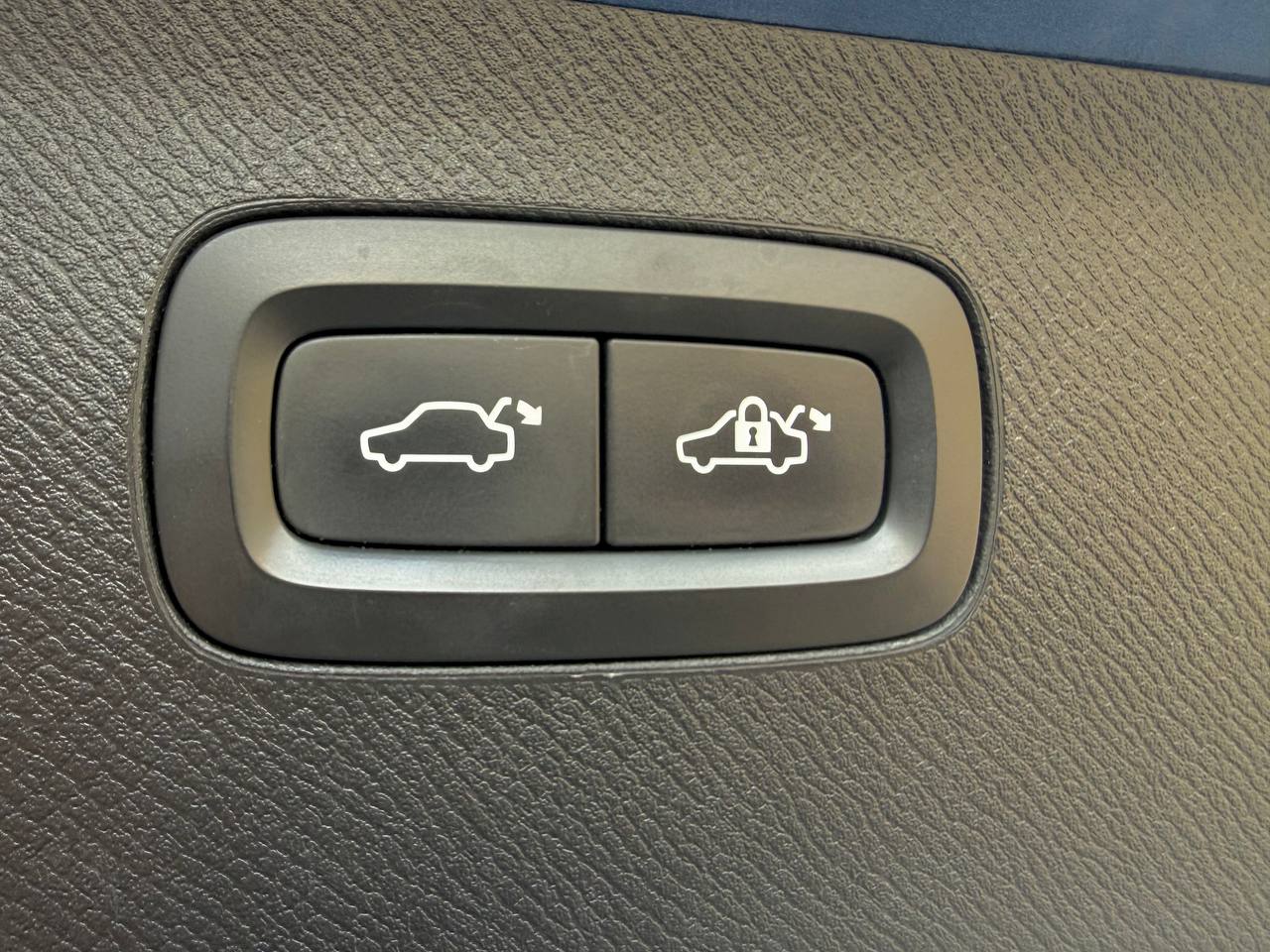 Volvo Xc90 D5 Awd R-design 